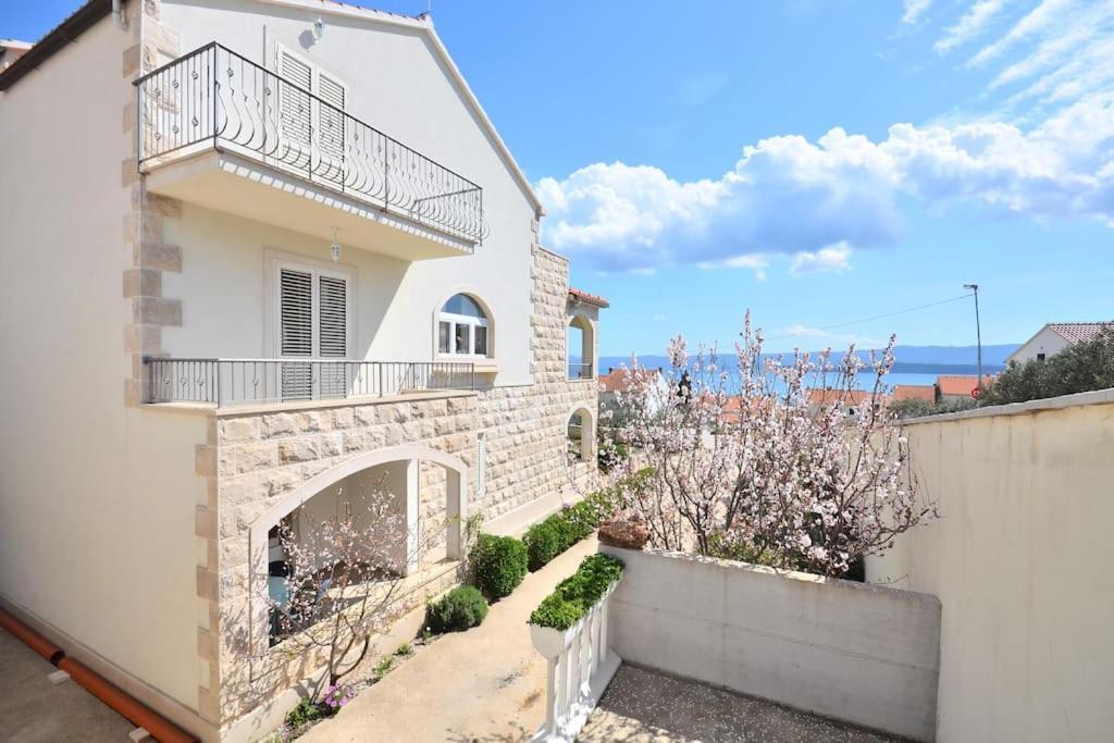 Apartments Regina Bol Ngoại thất bức ảnh