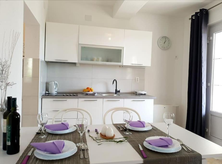 Apartments Regina Bol Ngoại thất bức ảnh