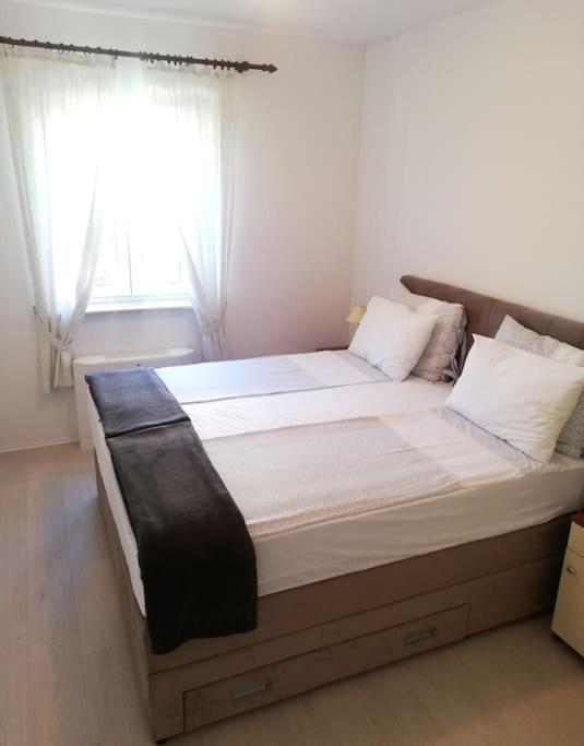 Apartments Regina Bol Ngoại thất bức ảnh